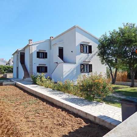 Apartments With A Parking Space Pag - 11358 Pag Town Exterior photo
